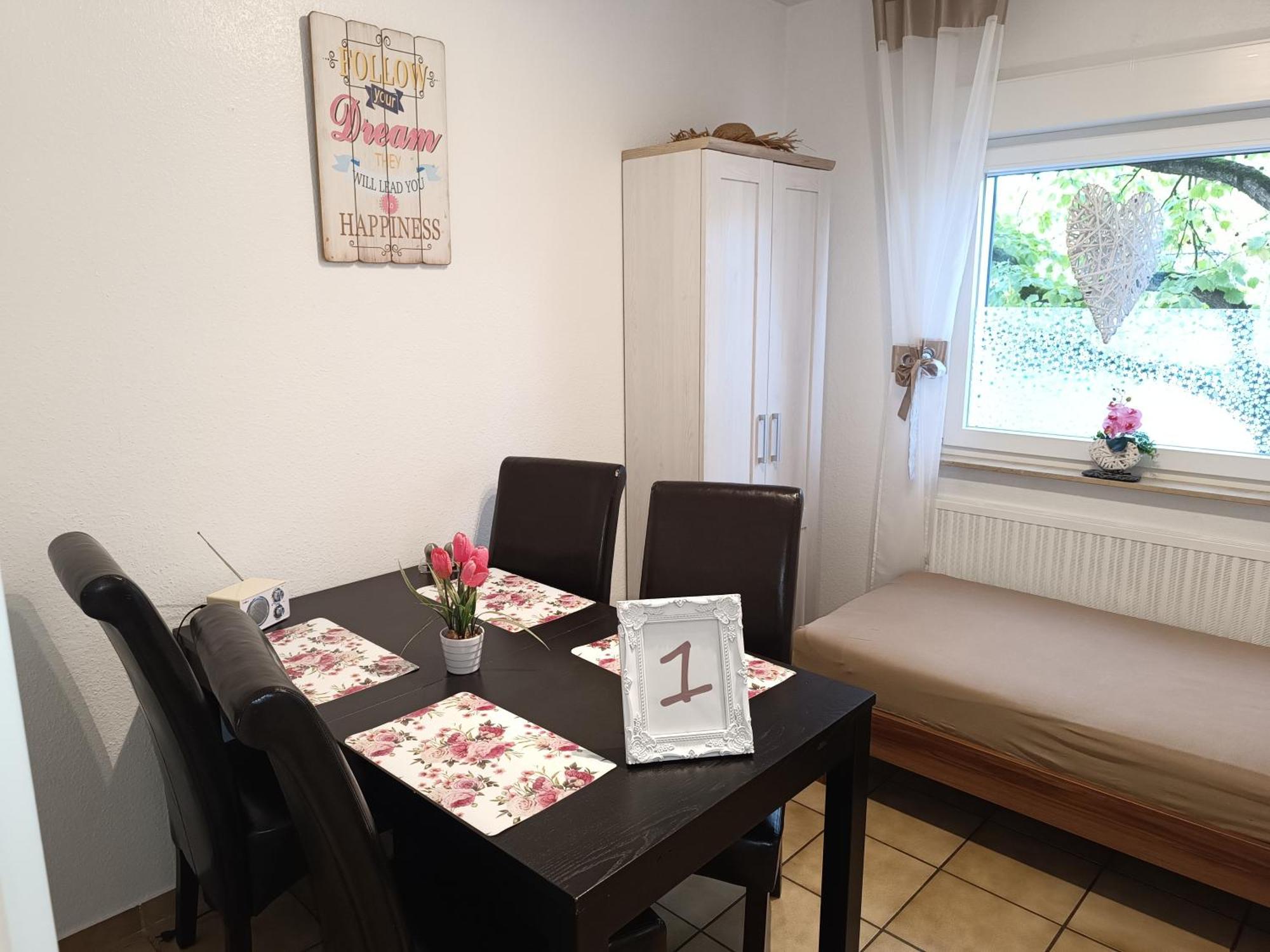 5X Balkon-Apartments Mit Kueche 40-65Qm Ruhrgebietferienwohnung Dobry-Fuchs 奥伯豪森 外观 照片