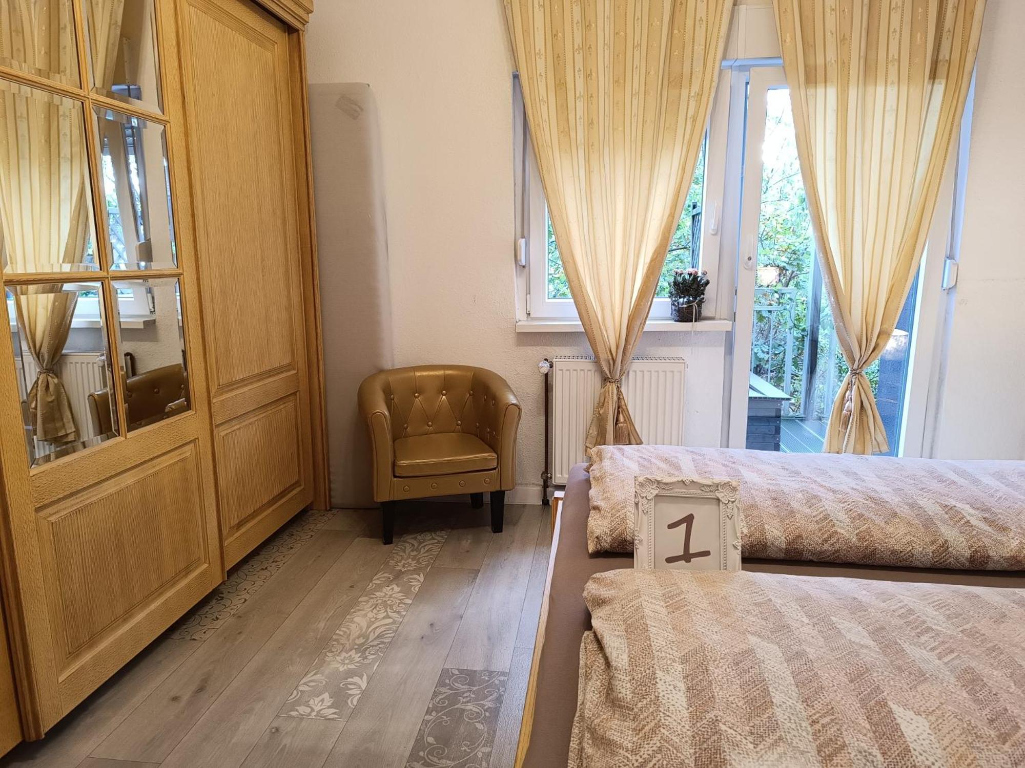 5X Balkon-Apartments Mit Kueche 40-65Qm Ruhrgebietferienwohnung Dobry-Fuchs 奥伯豪森 外观 照片