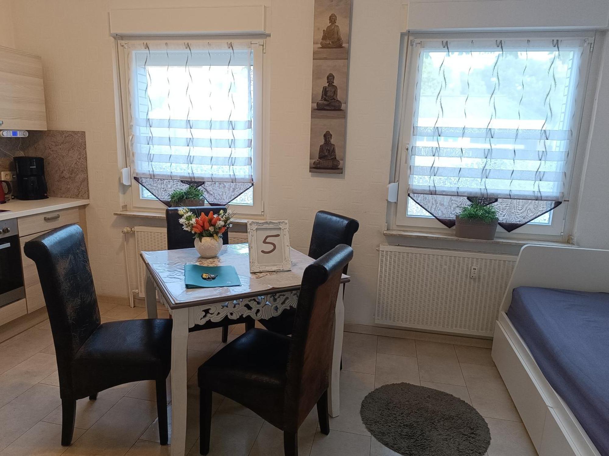 5X Balkon-Apartments Mit Kueche 40-65Qm Ruhrgebietferienwohnung Dobry-Fuchs 奥伯豪森 外观 照片