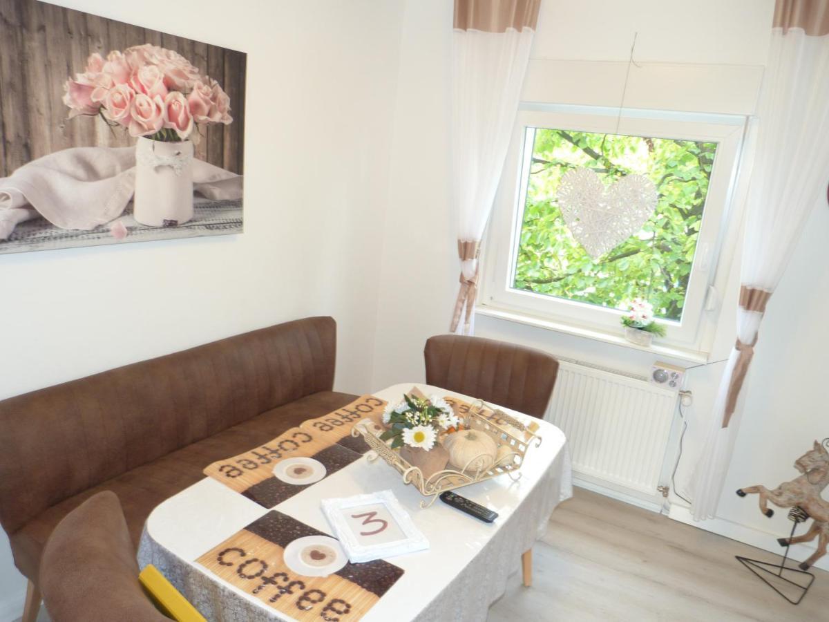 5X Balkon-Apartments Mit Kueche 40-65Qm Ruhrgebietferienwohnung Dobry-Fuchs 奥伯豪森 外观 照片
